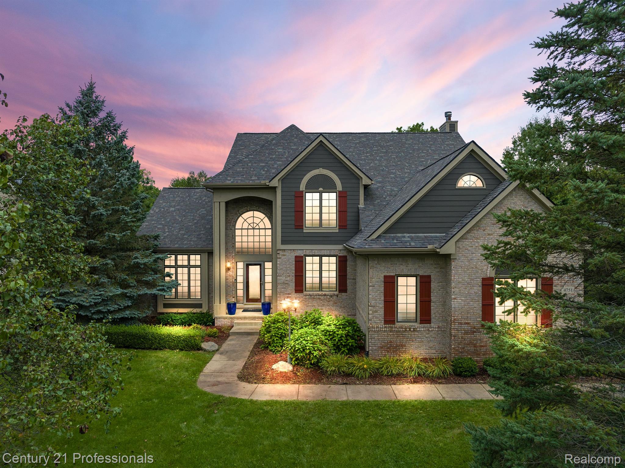 4751 OAKHURST RIDGE Road
