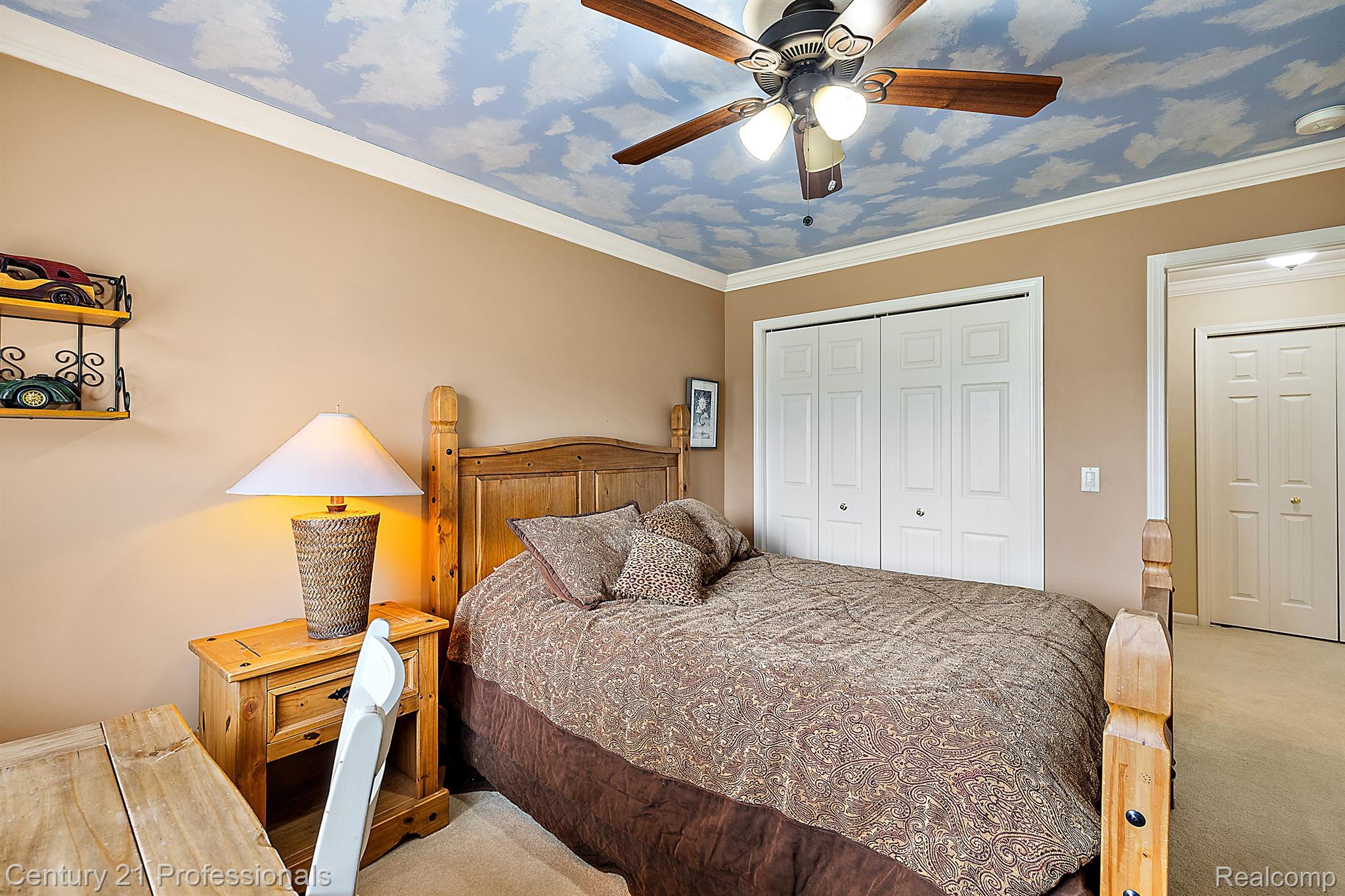 4751 OAKHURST RIDGE Road