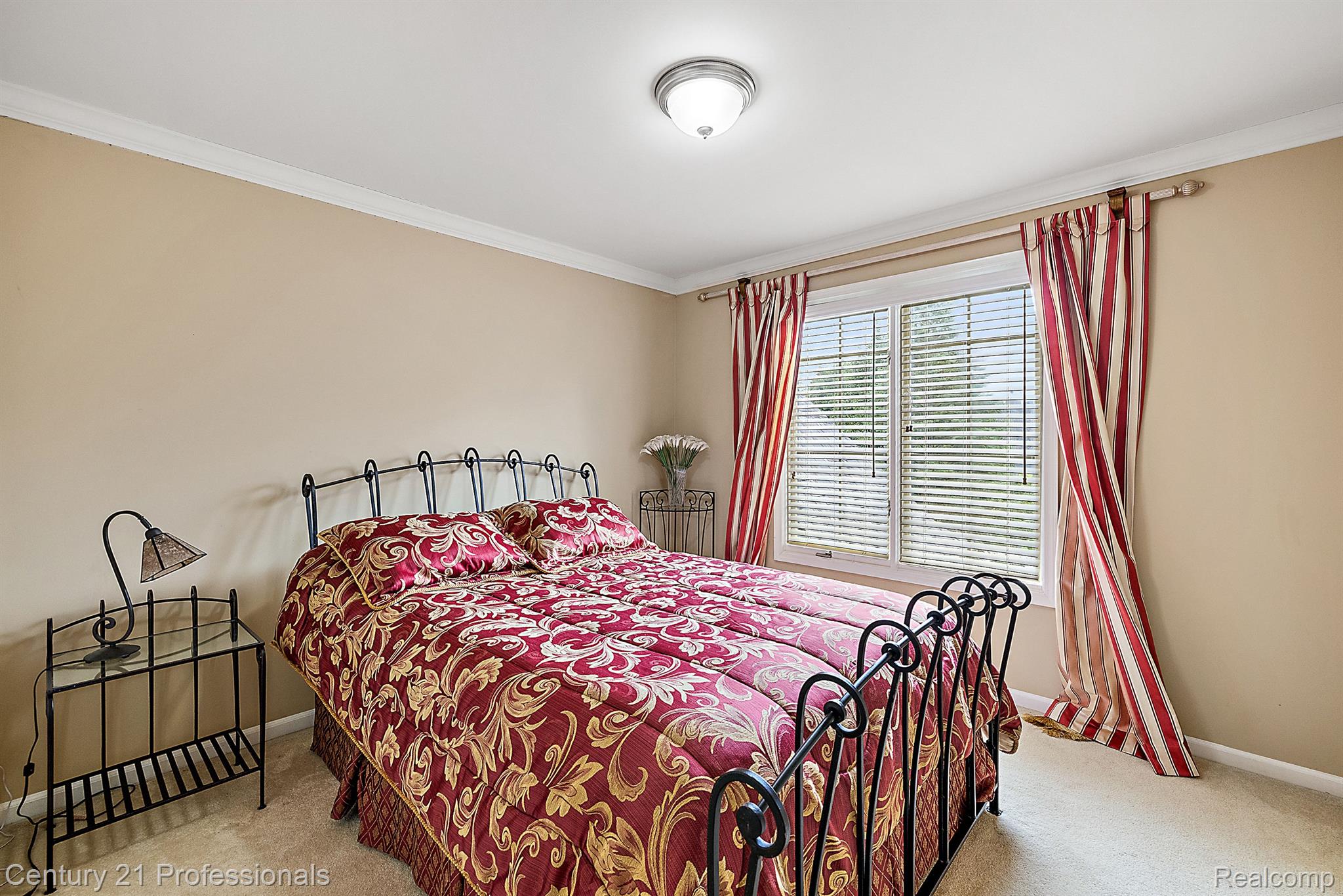 4751 OAKHURST RIDGE Road