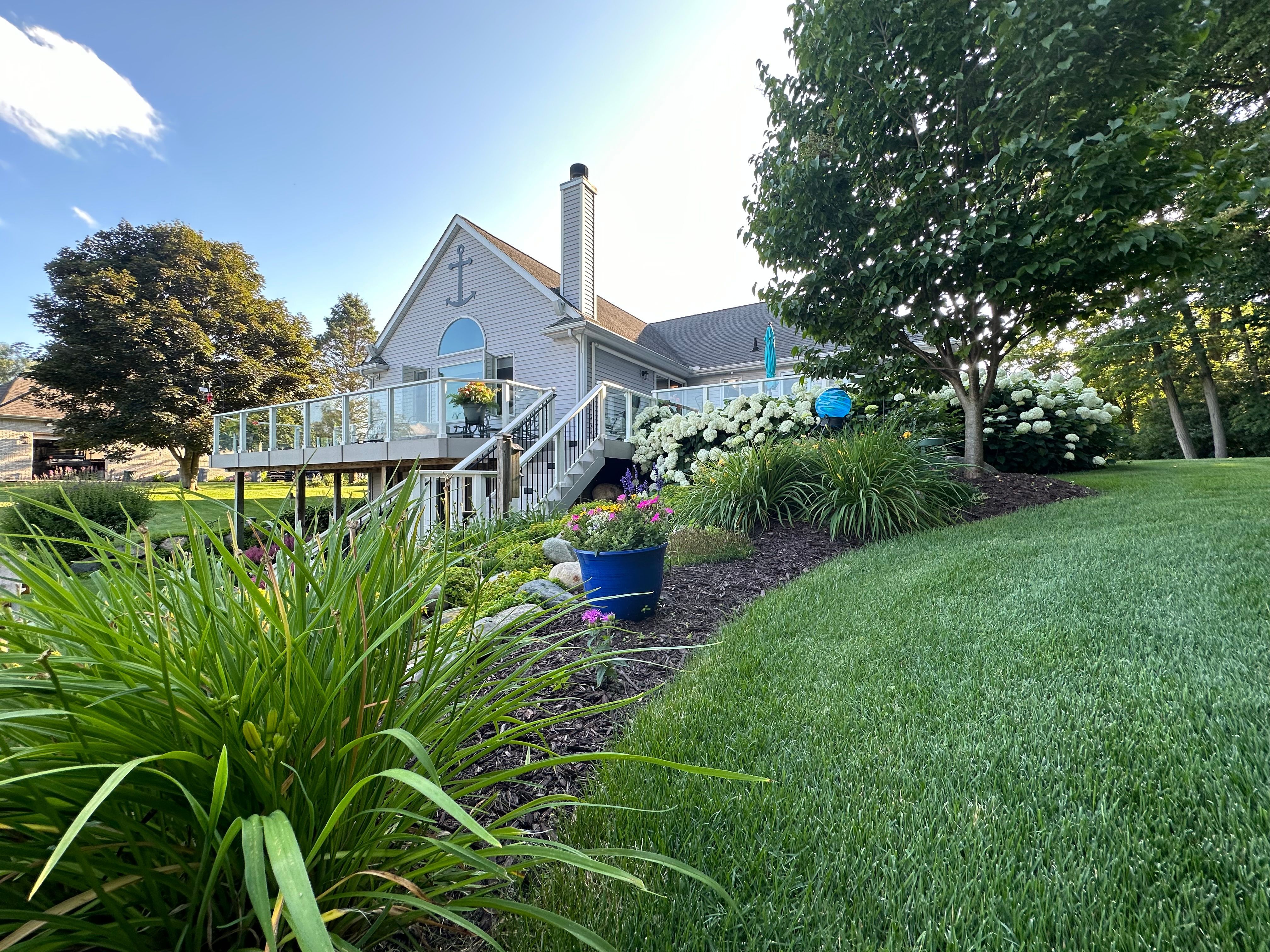 8856 BRIDGE LAKE Road
