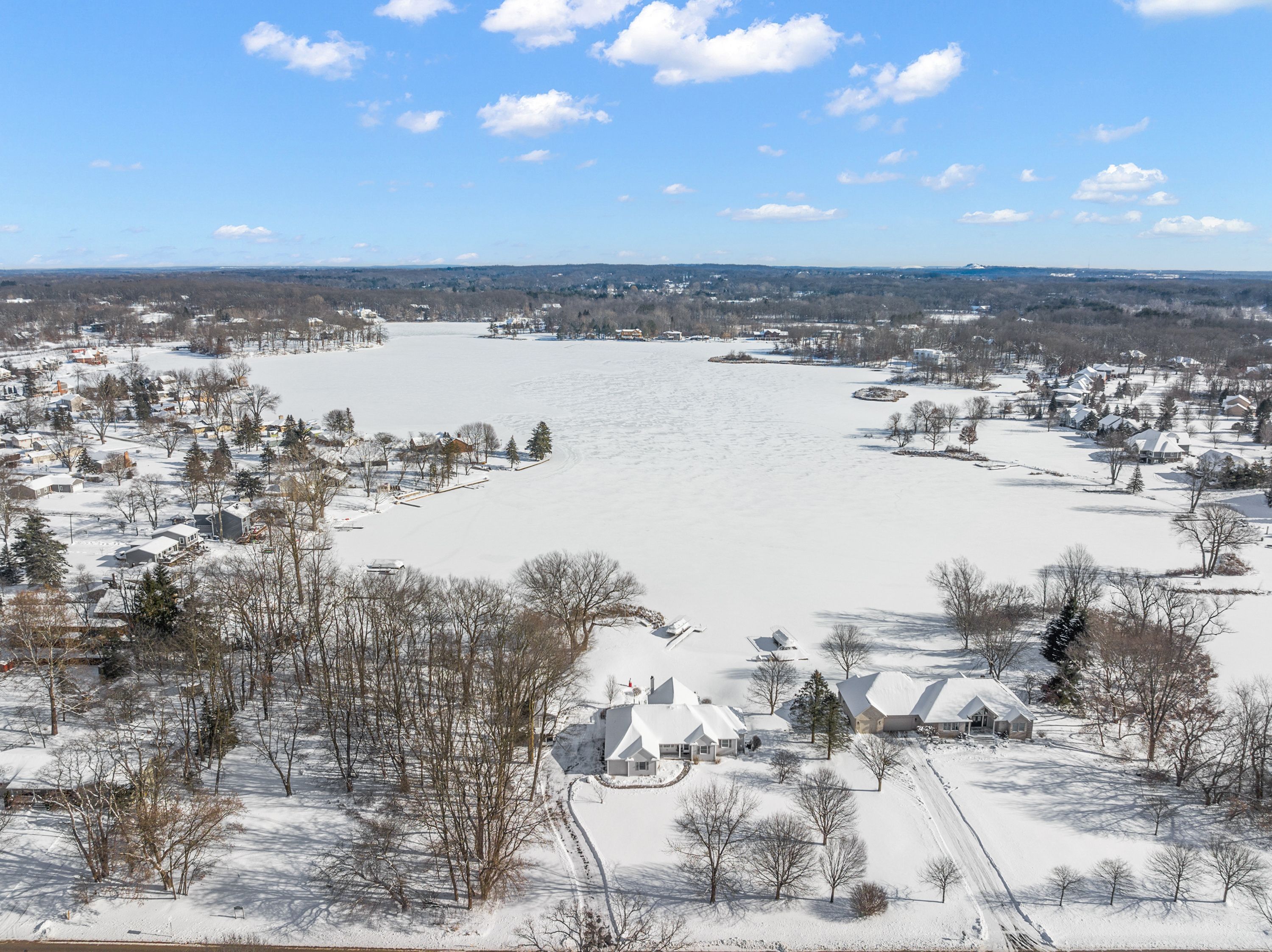 8856 BRIDGE LAKE Road