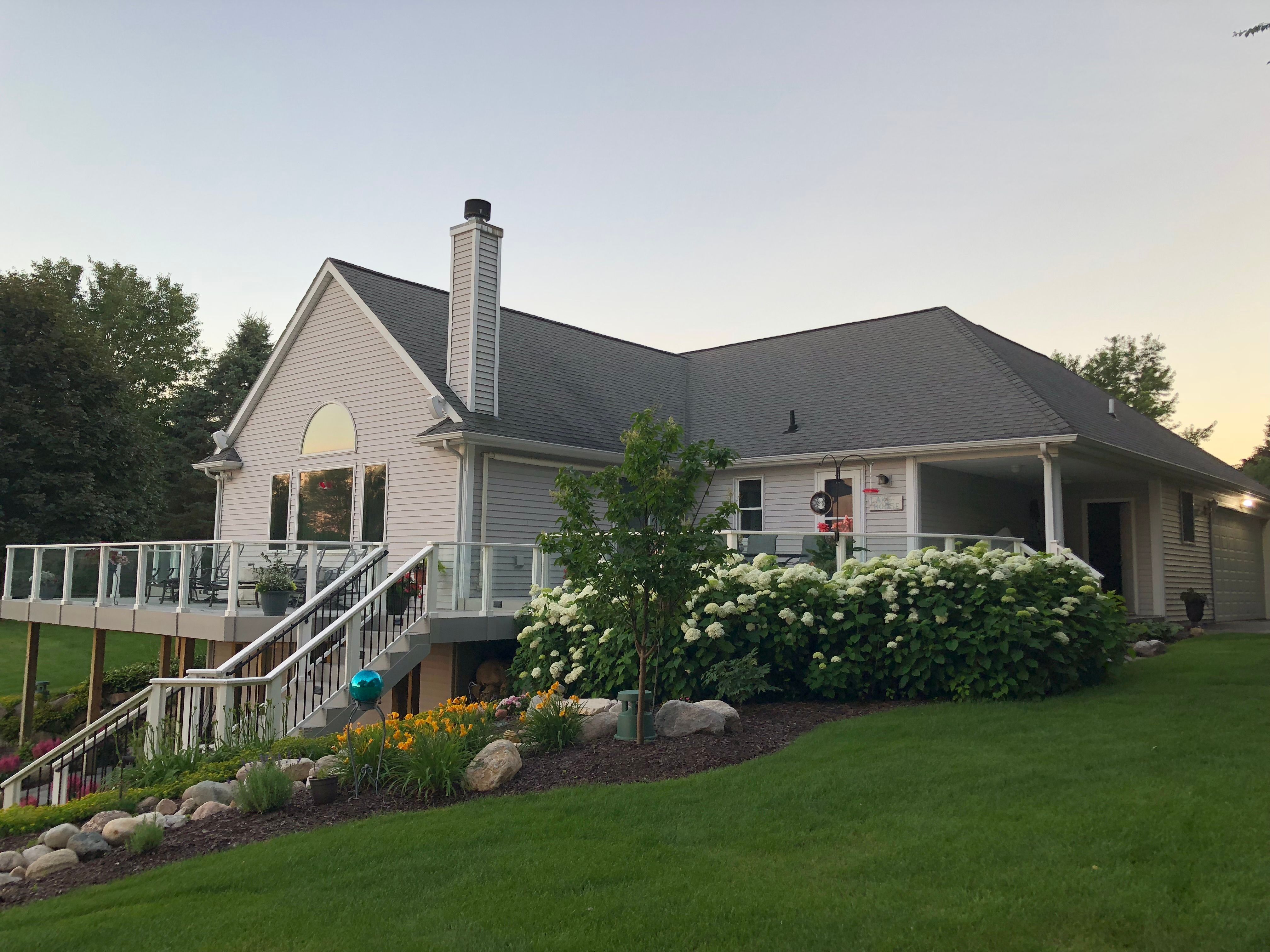 8856 BRIDGE LAKE Road