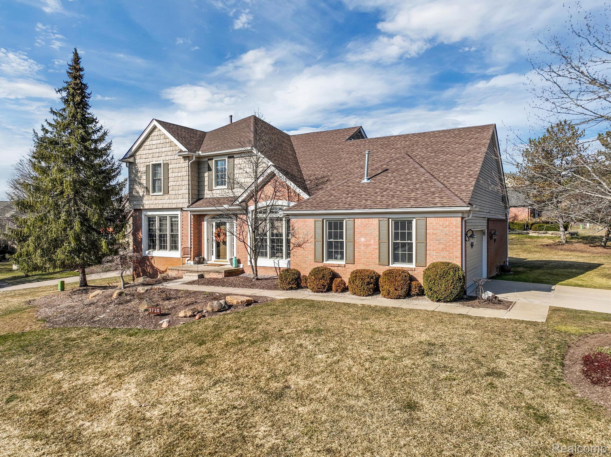 3720 Sunnyside Court