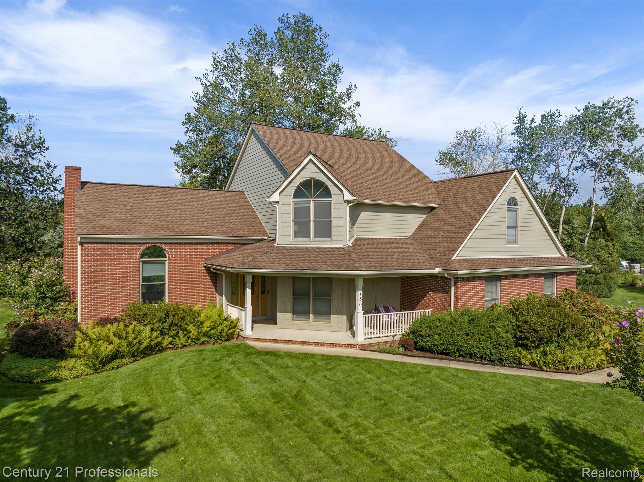 750 BRISTOL Lane