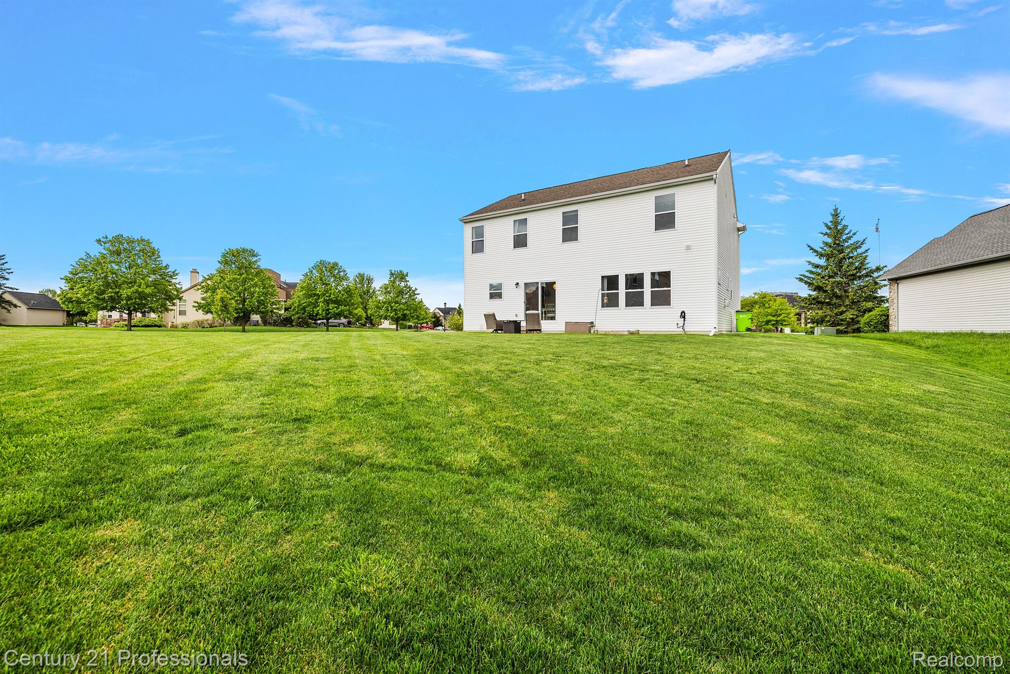 10015 Cotswald Drive
