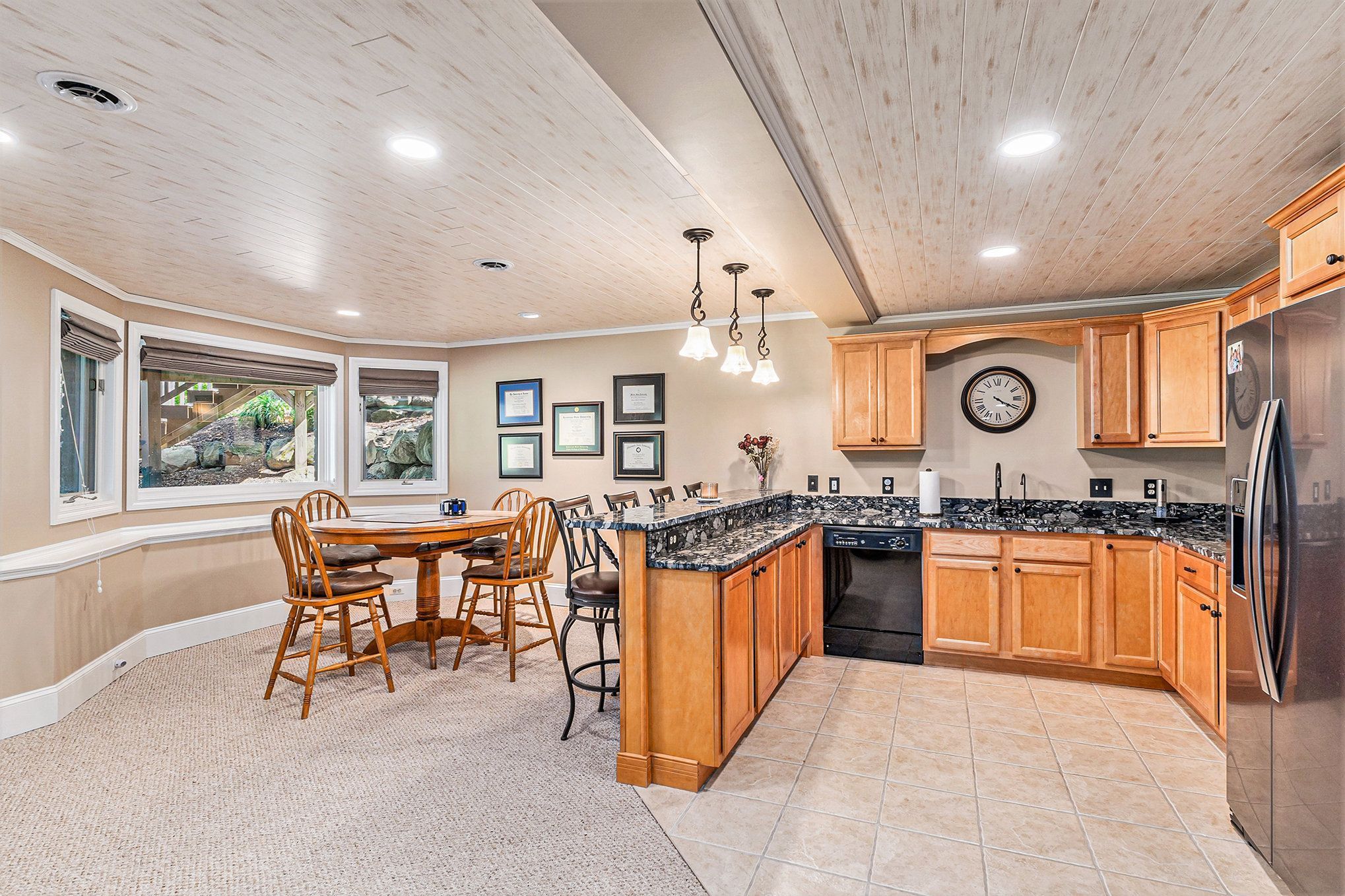 7654 STONEVALLEY Bluff