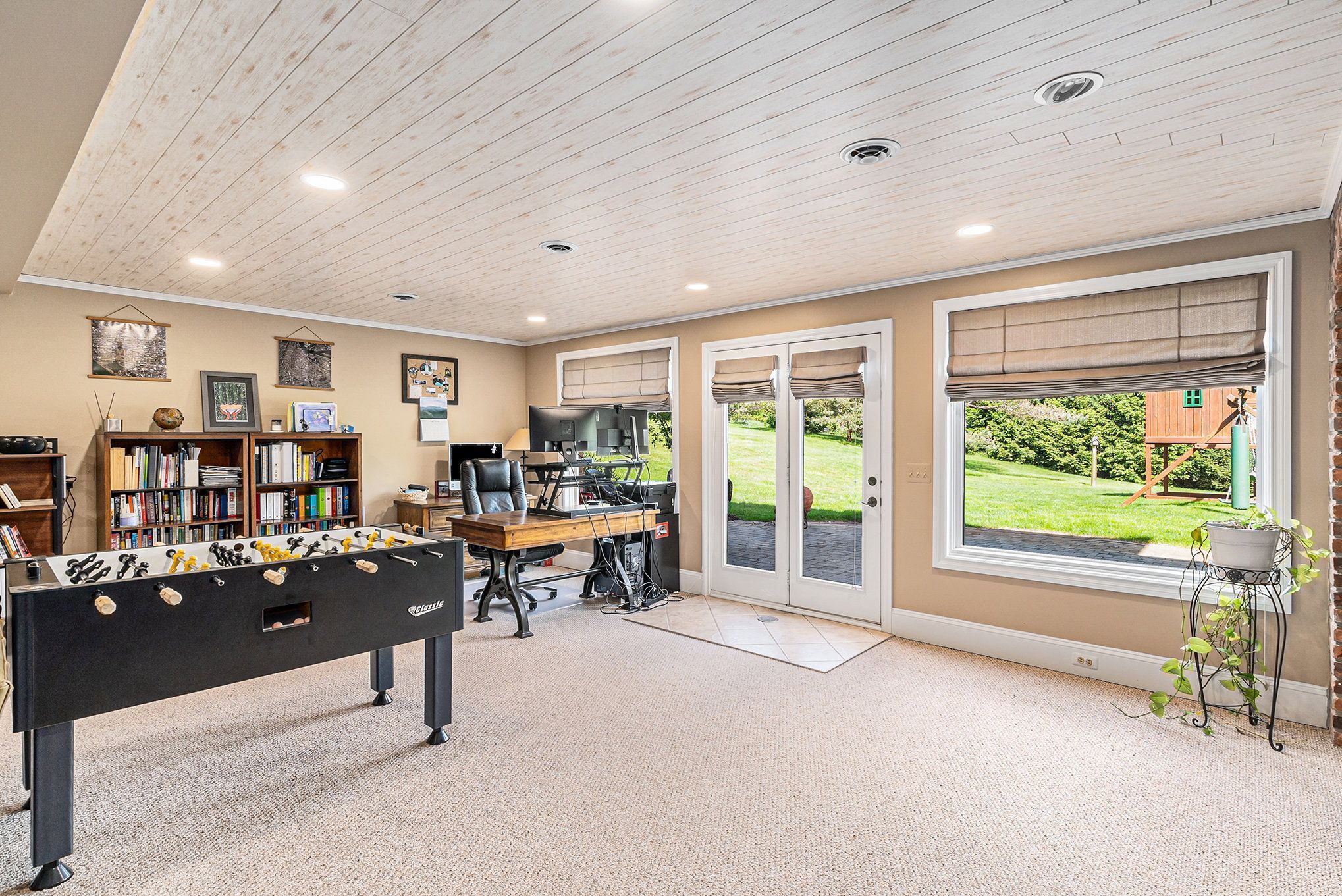 7654 STONEVALLEY Bluff