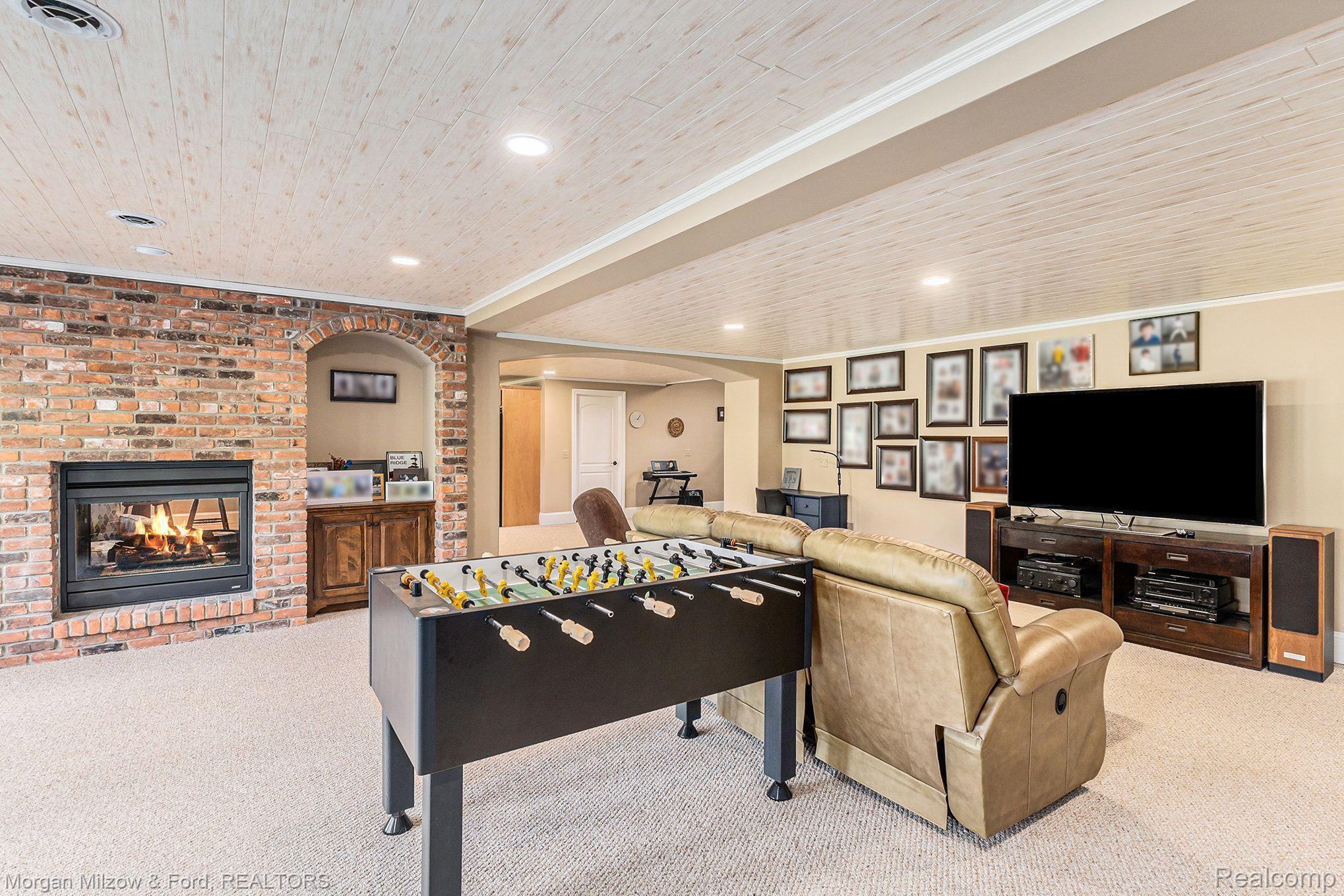 7654 STONEVALLEY Bluff