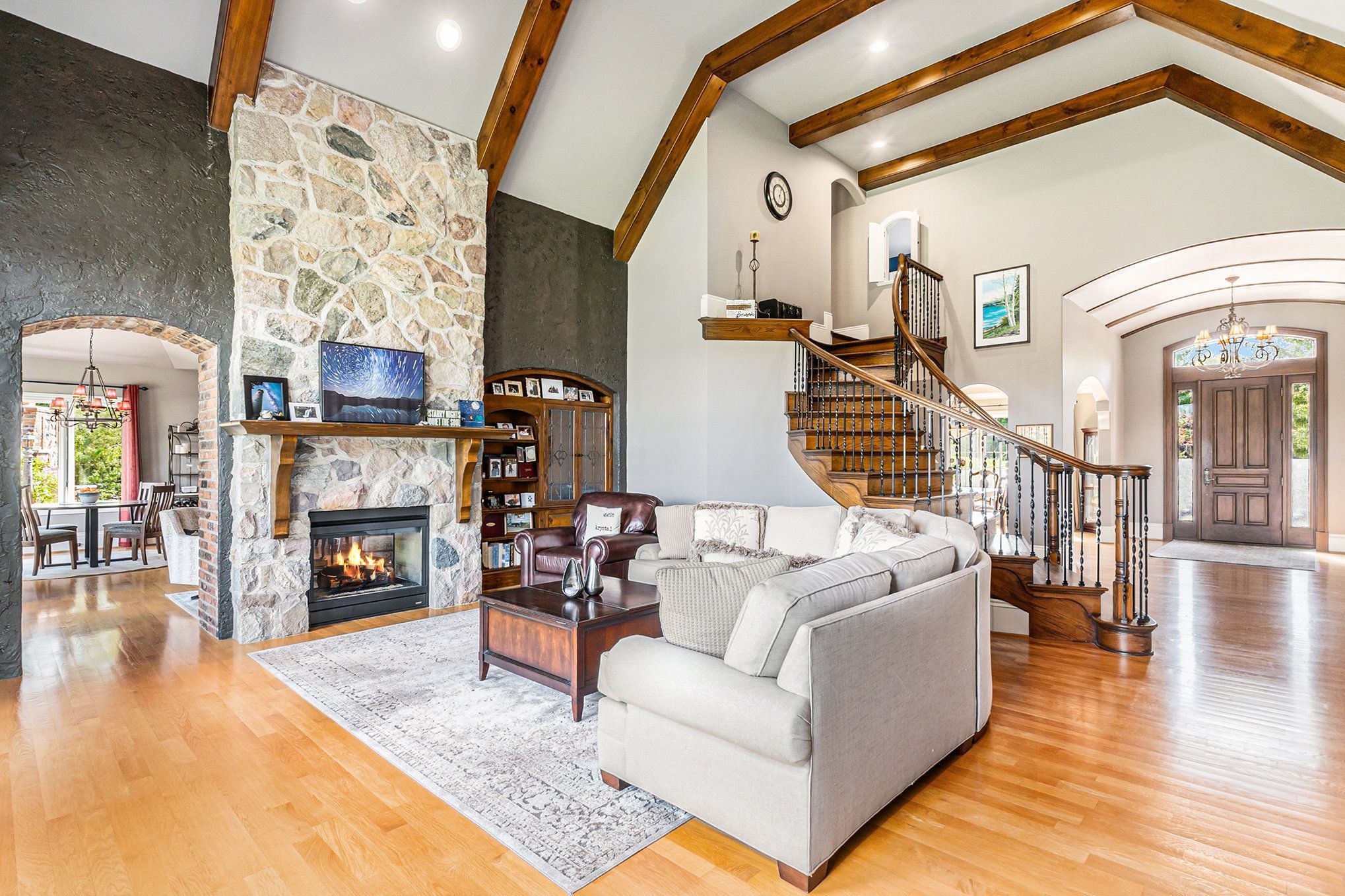 7654 STONEVALLEY Bluff