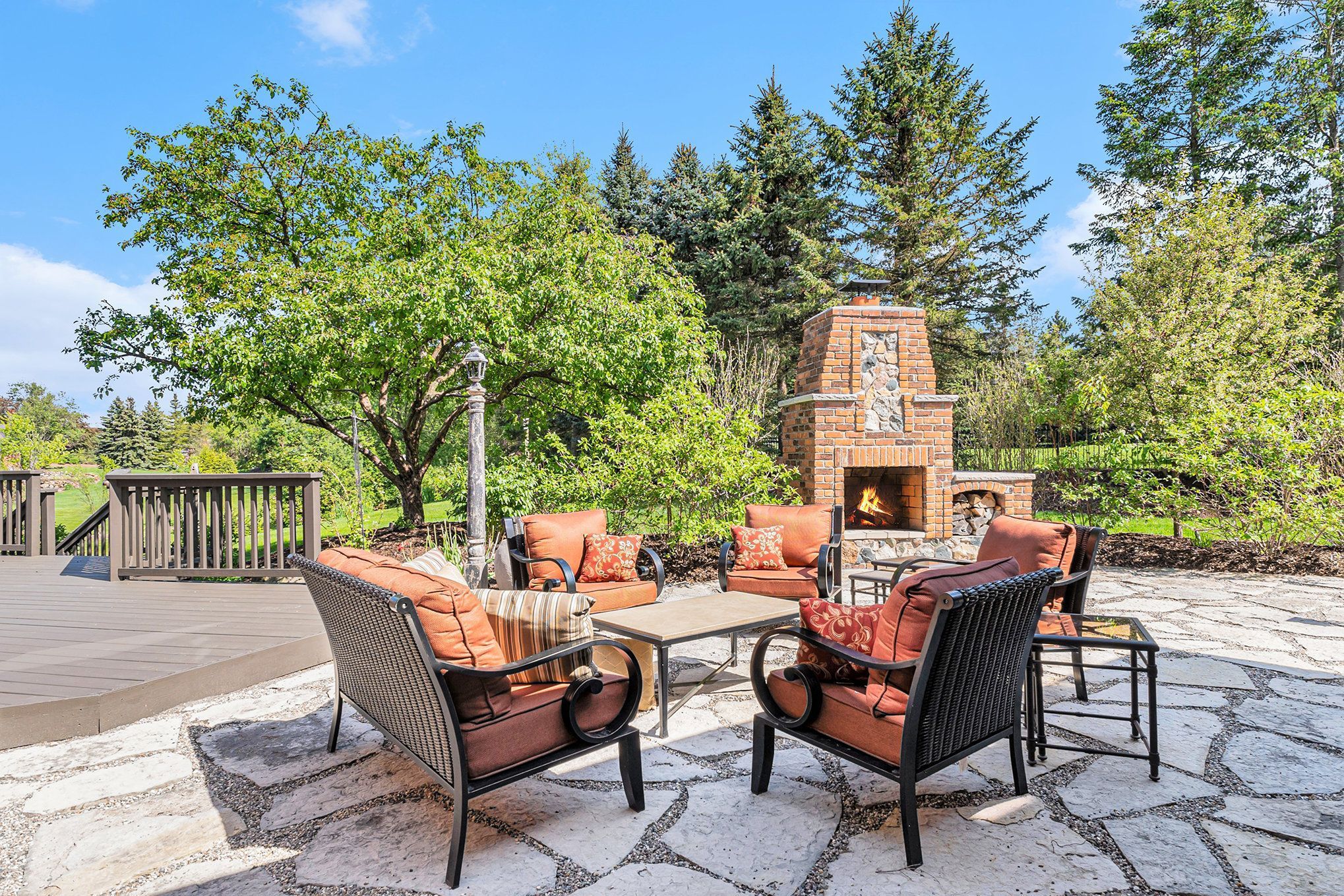 7654 STONEVALLEY Bluff