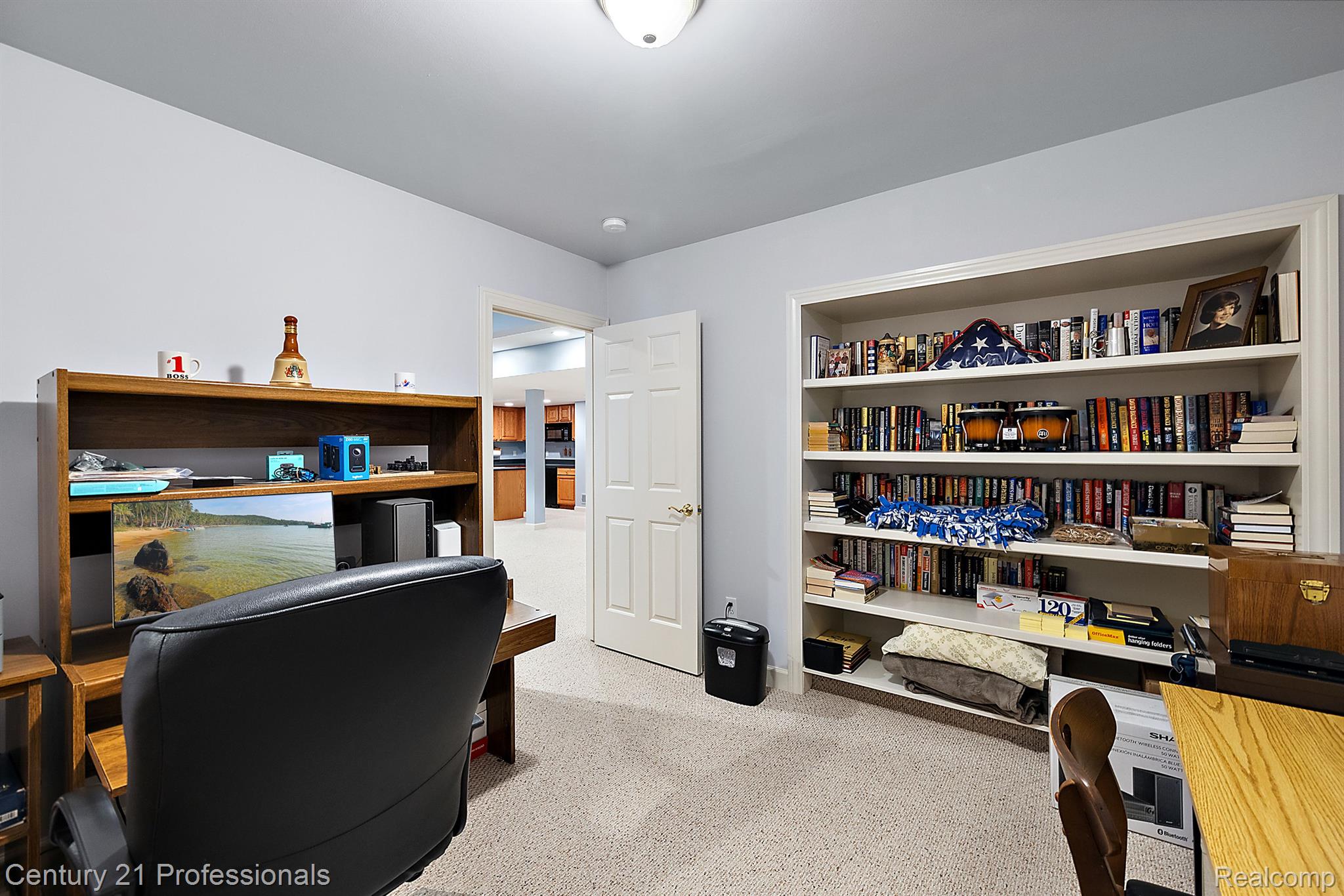 7207 ARDSLEY Lane