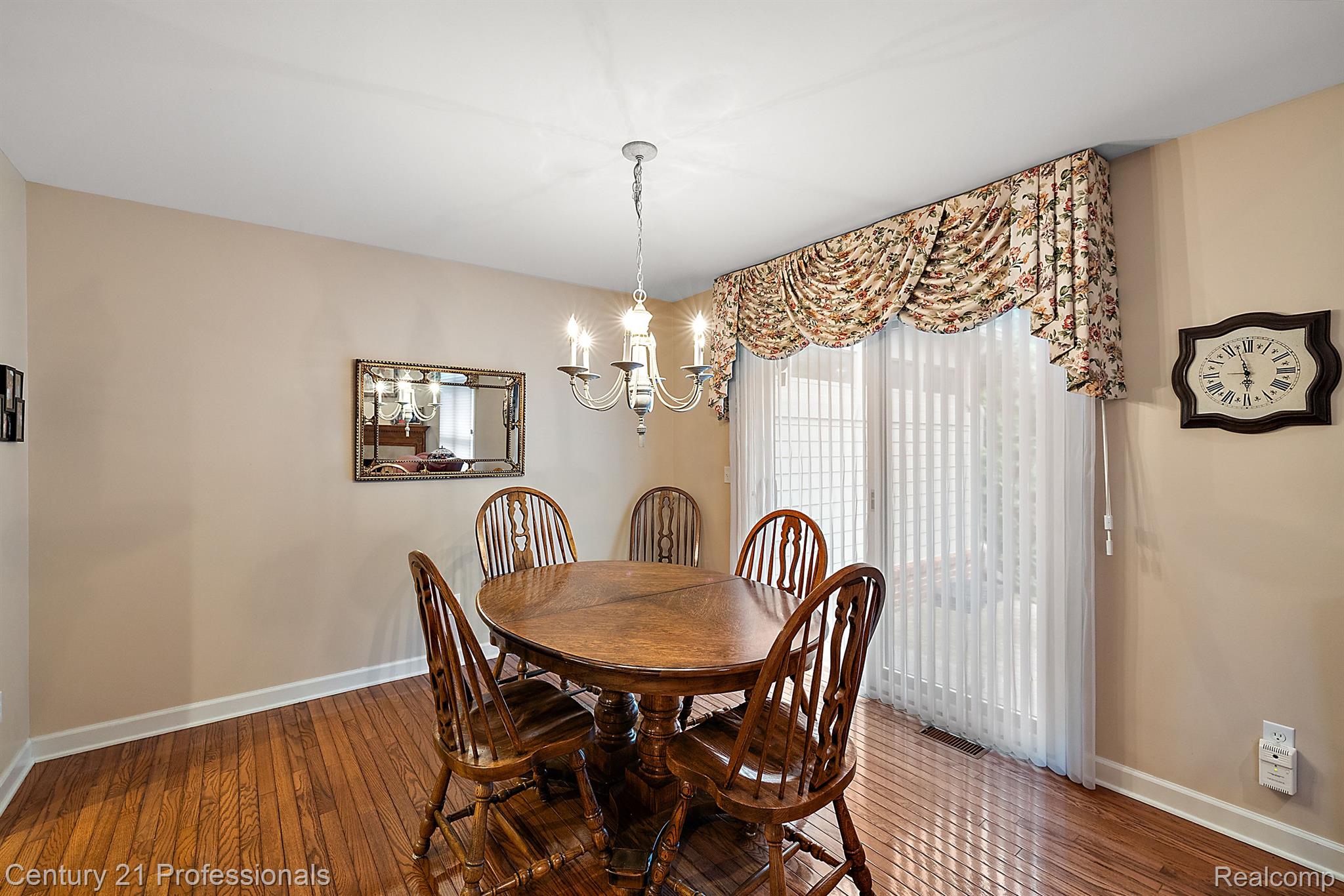 7207 ARDSLEY Lane