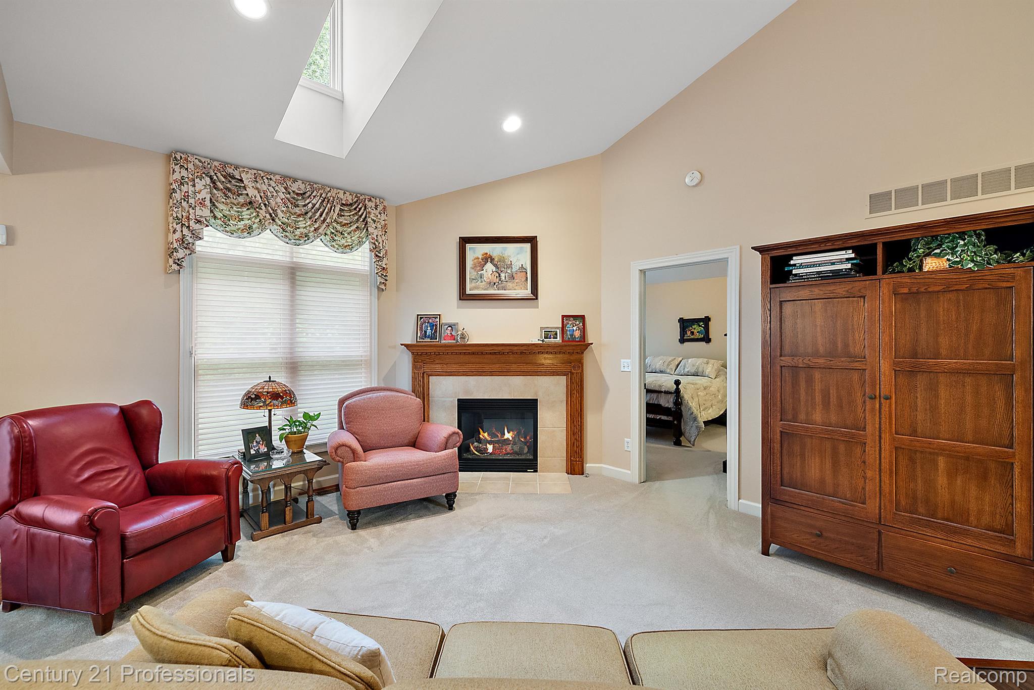 7207 ARDSLEY Lane