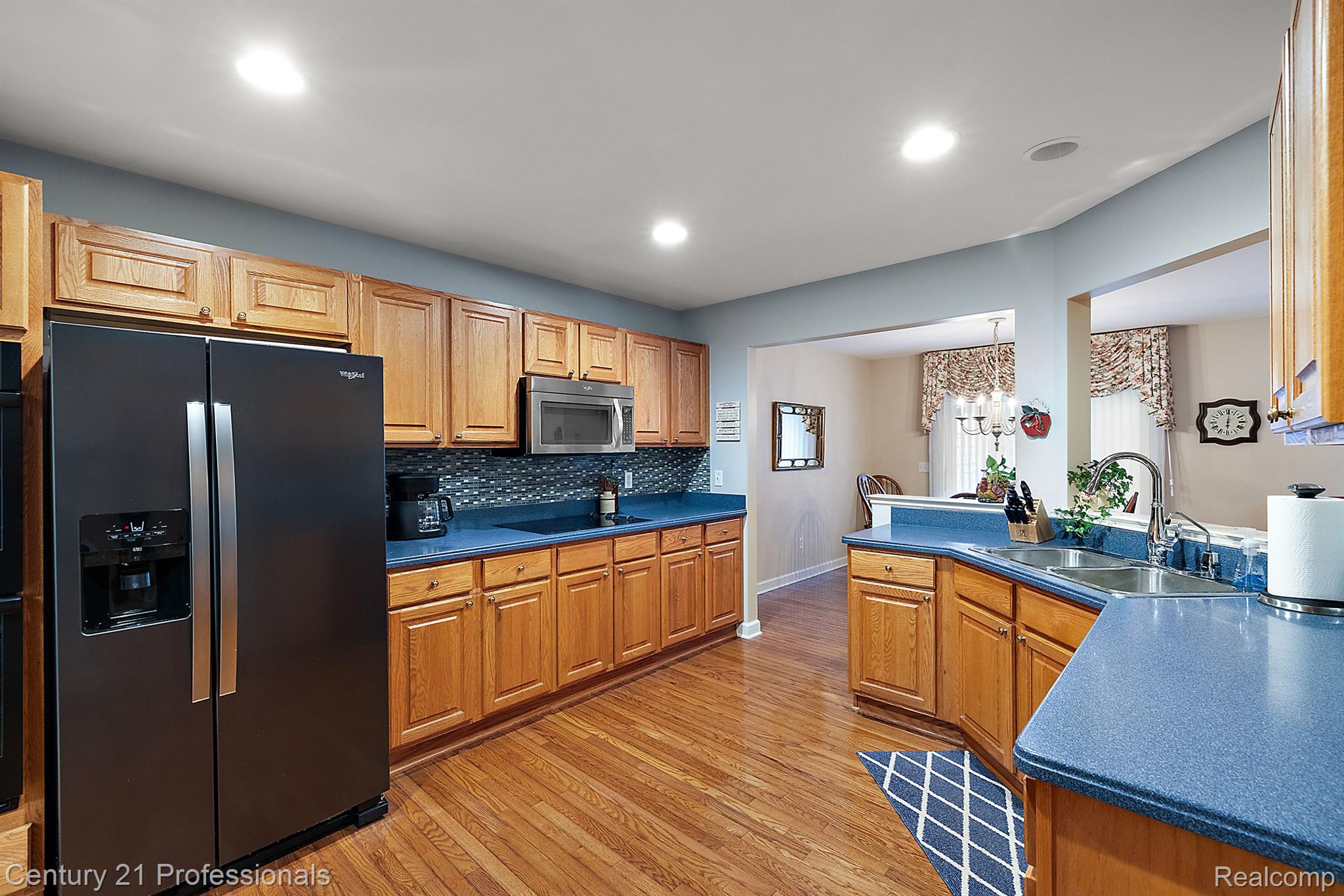 7207 ARDSLEY Lane
