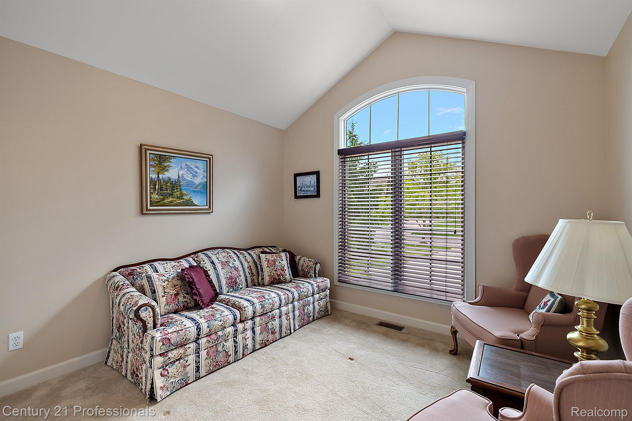 7207 ARDSLEY Lane