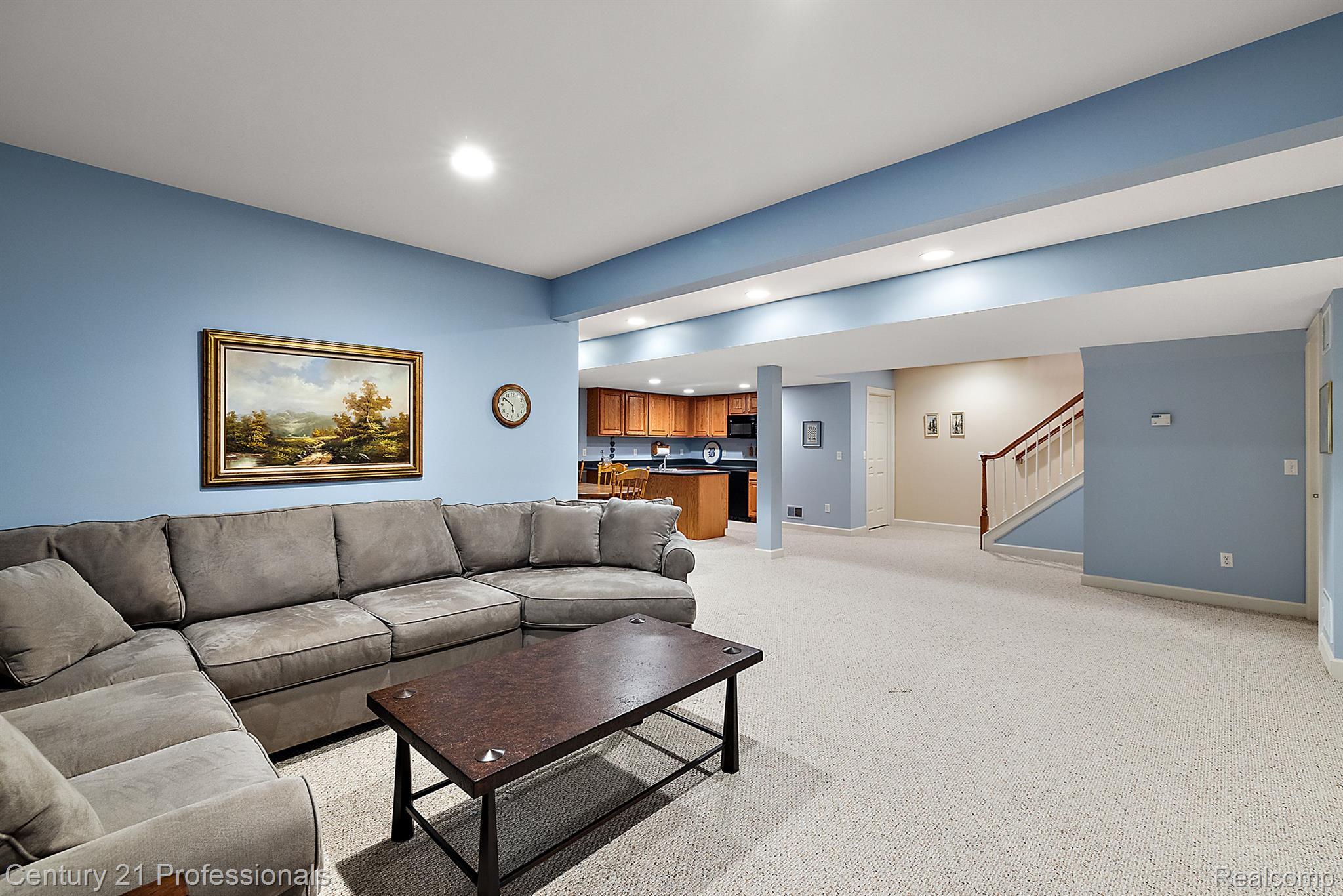 7207 ARDSLEY Lane