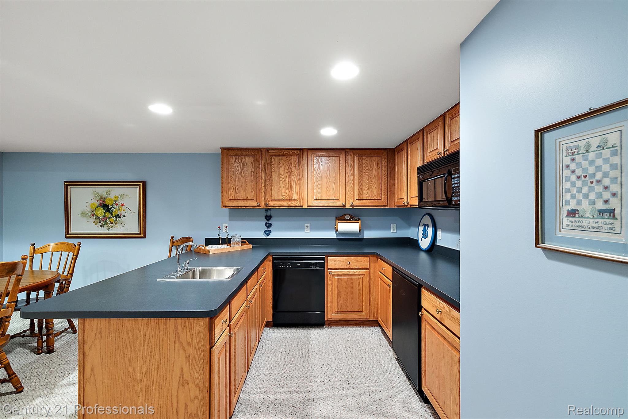 7207 ARDSLEY Lane