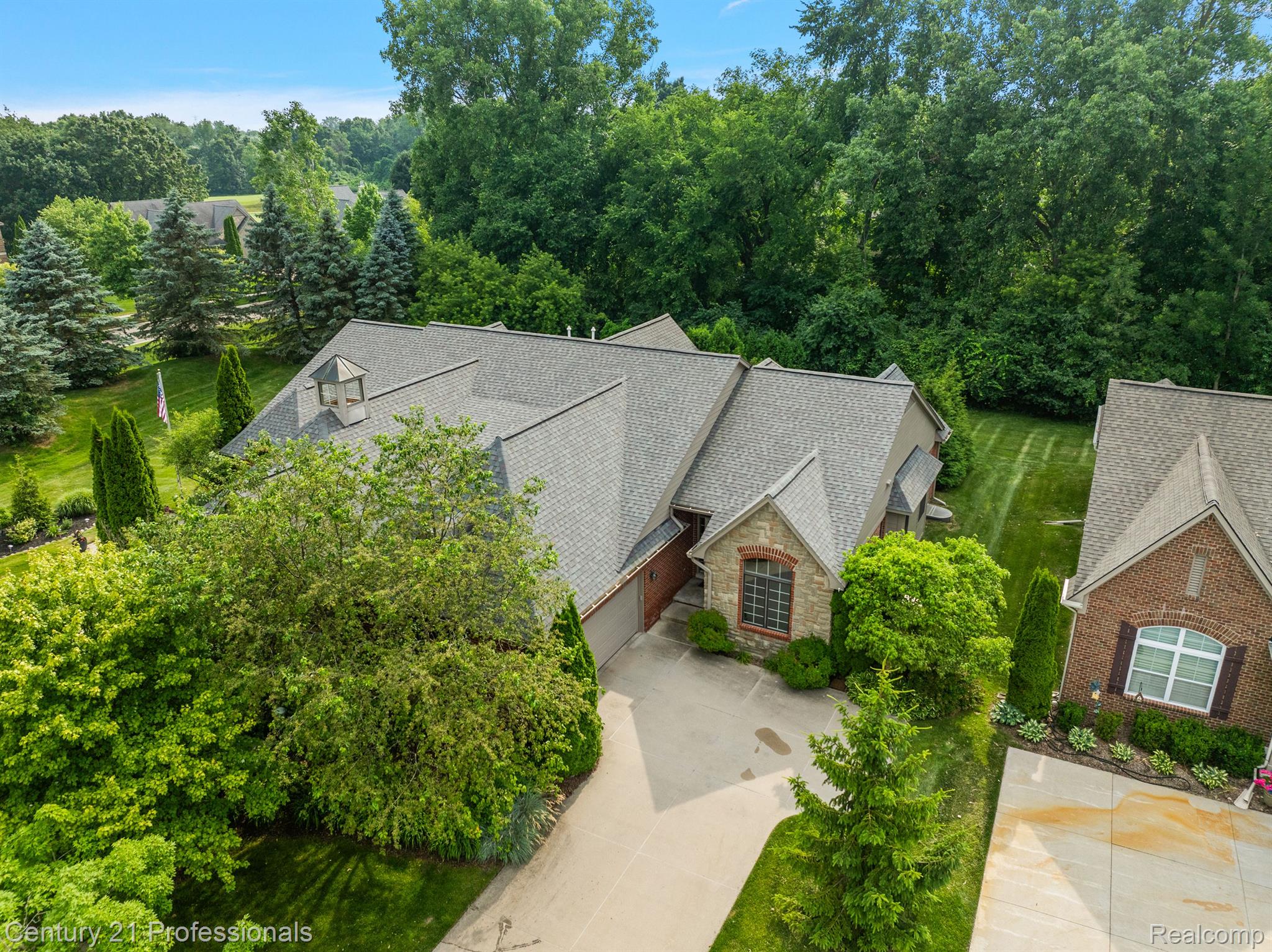 7207 ARDSLEY Lane