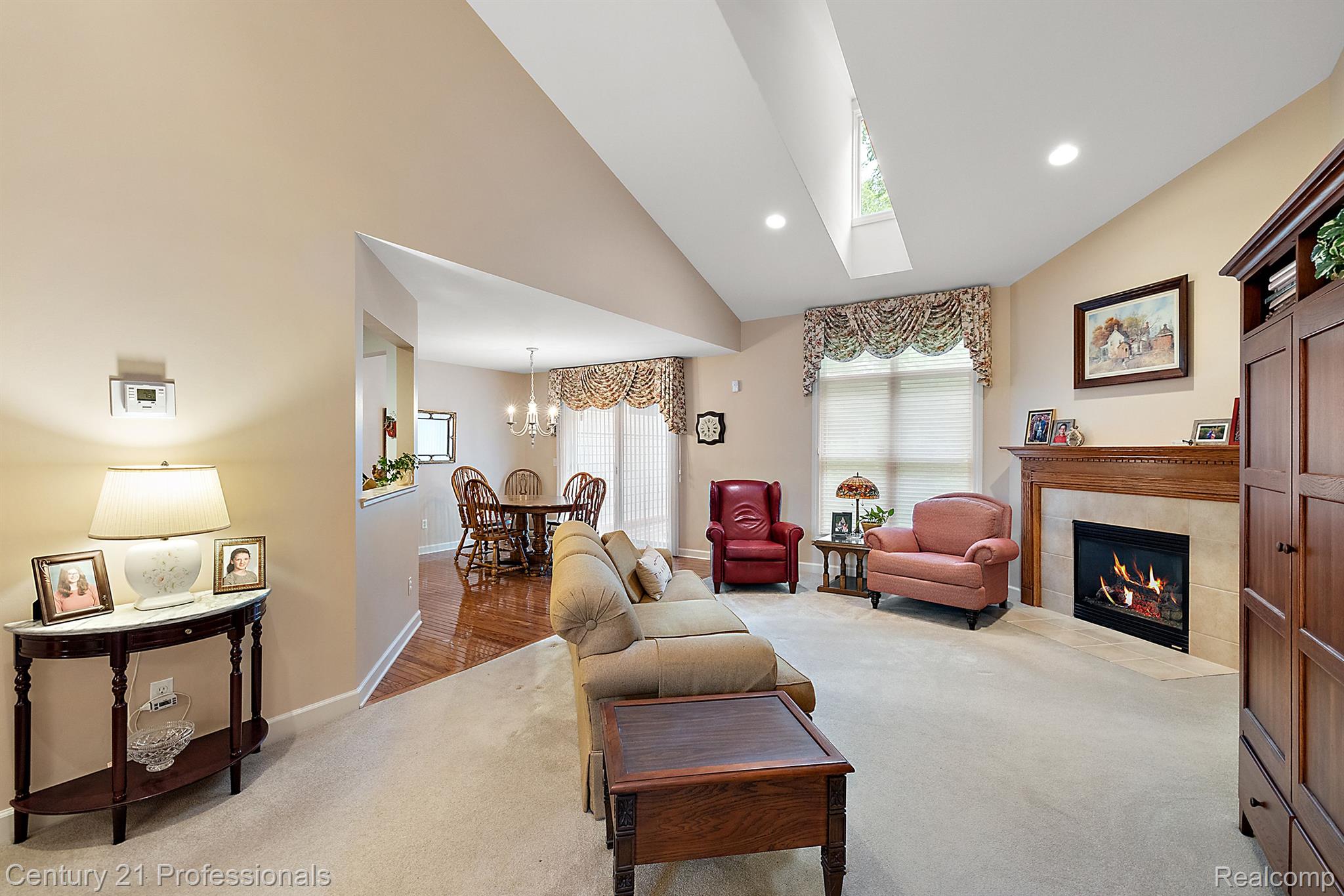 7207 ARDSLEY Lane