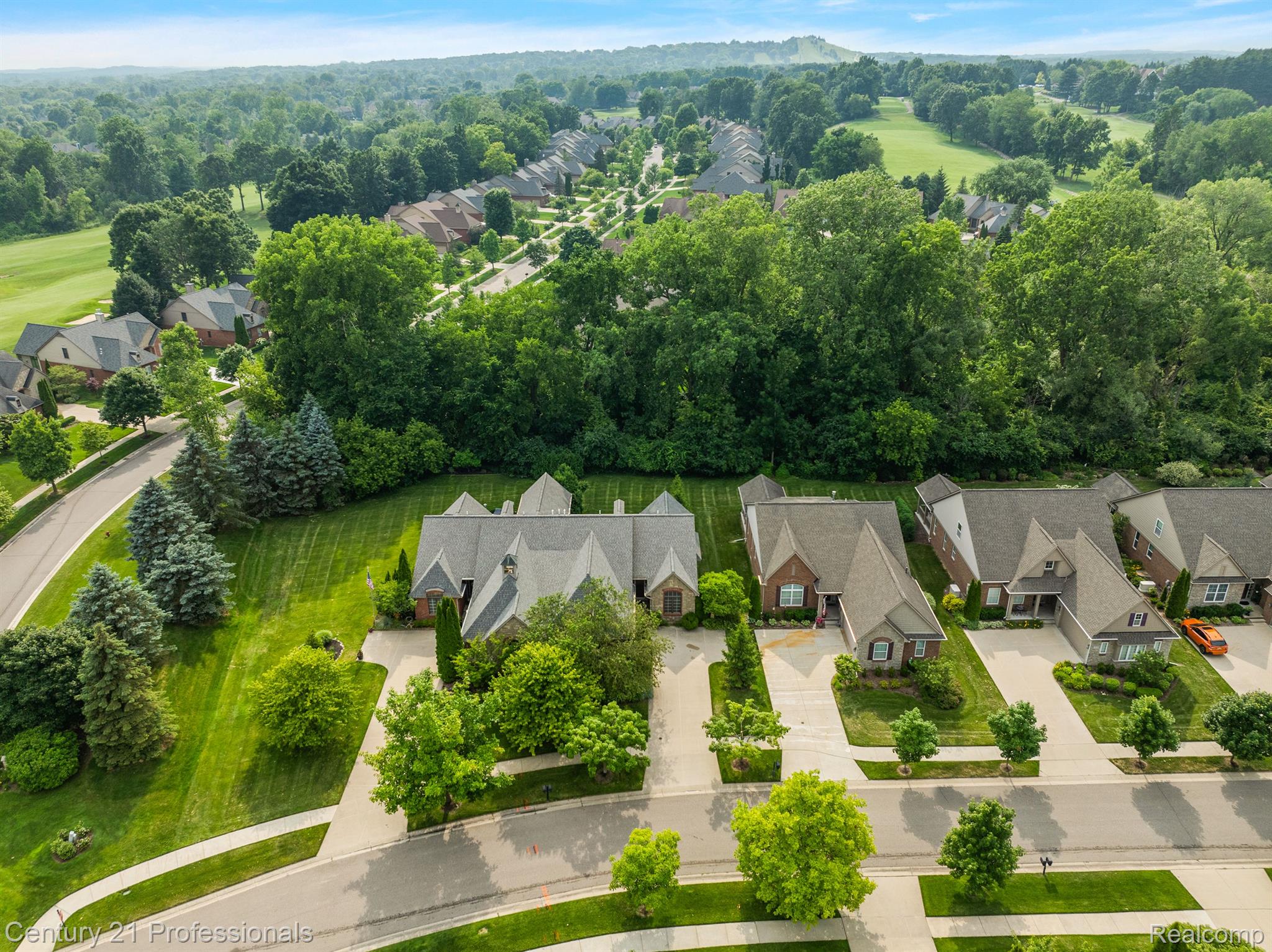 7207 ARDSLEY Lane
