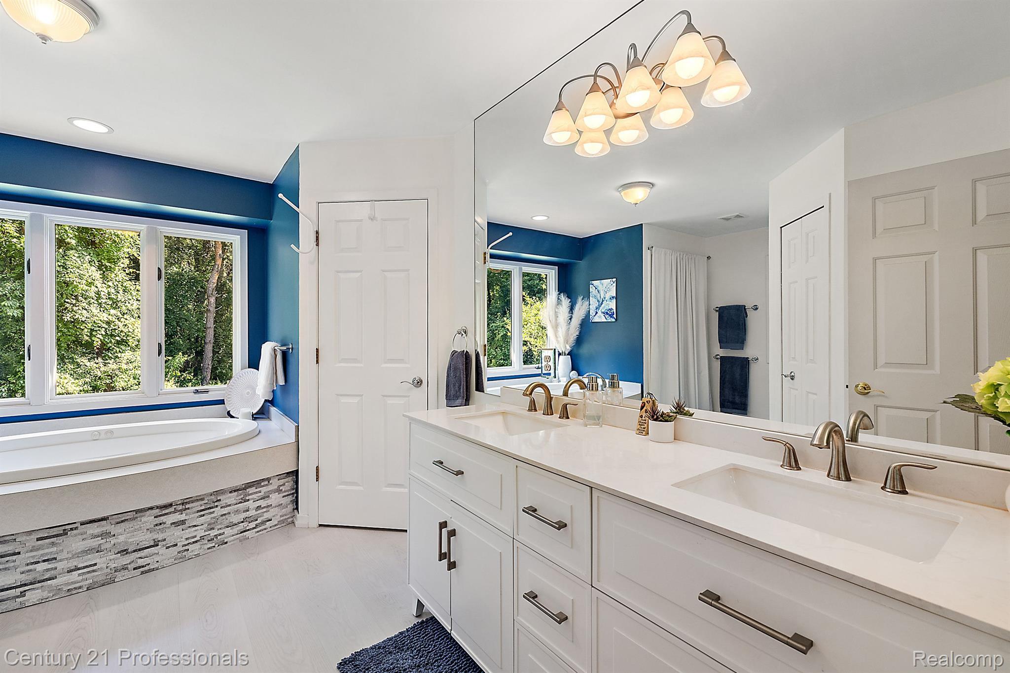 2989 GARDNER Road