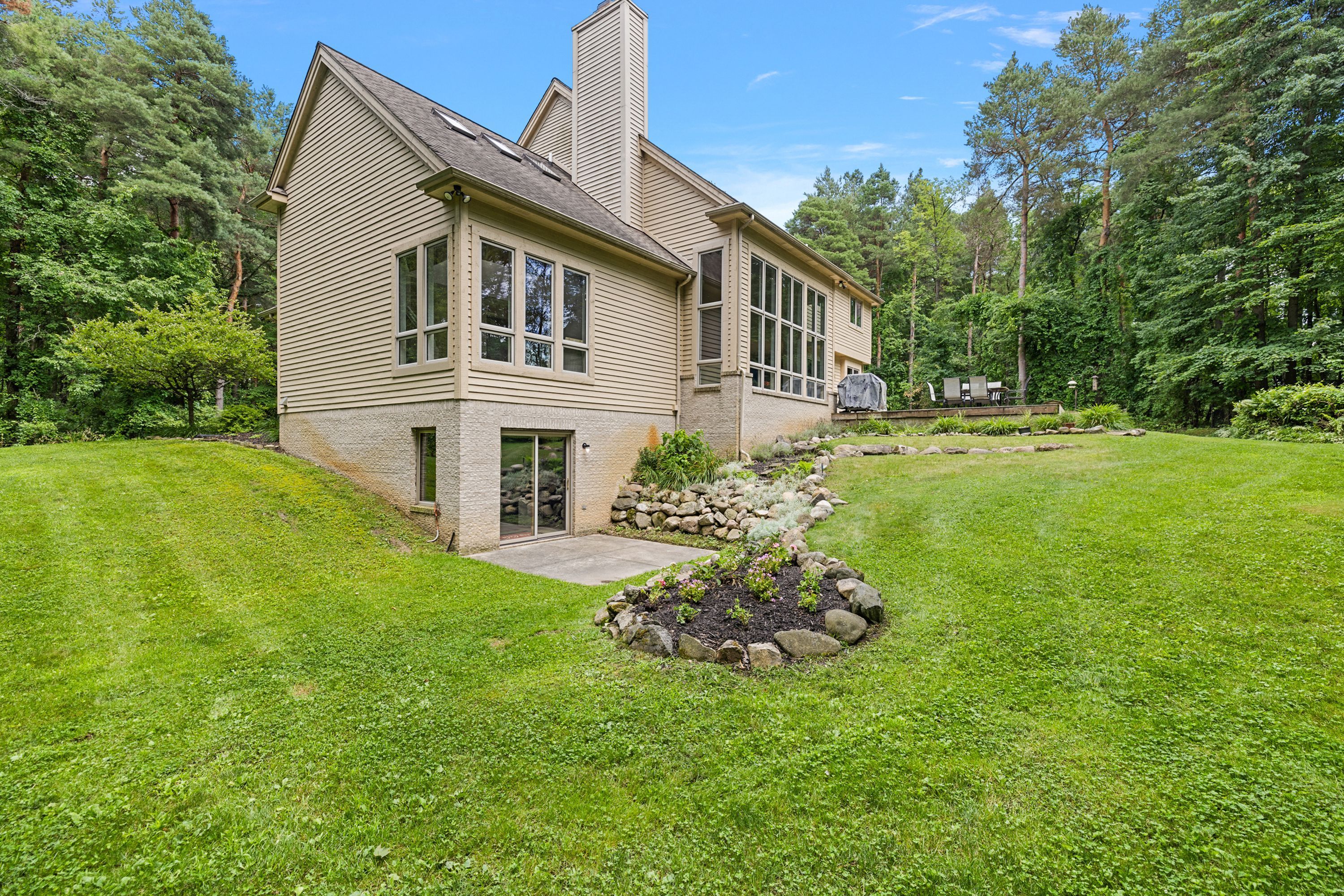 2989 GARDNER Road