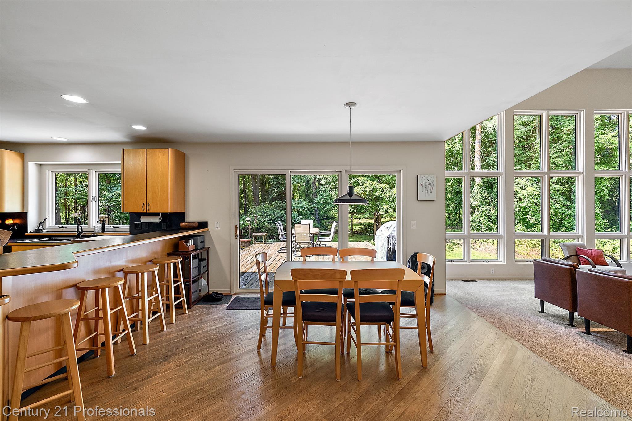 2989 GARDNER Road