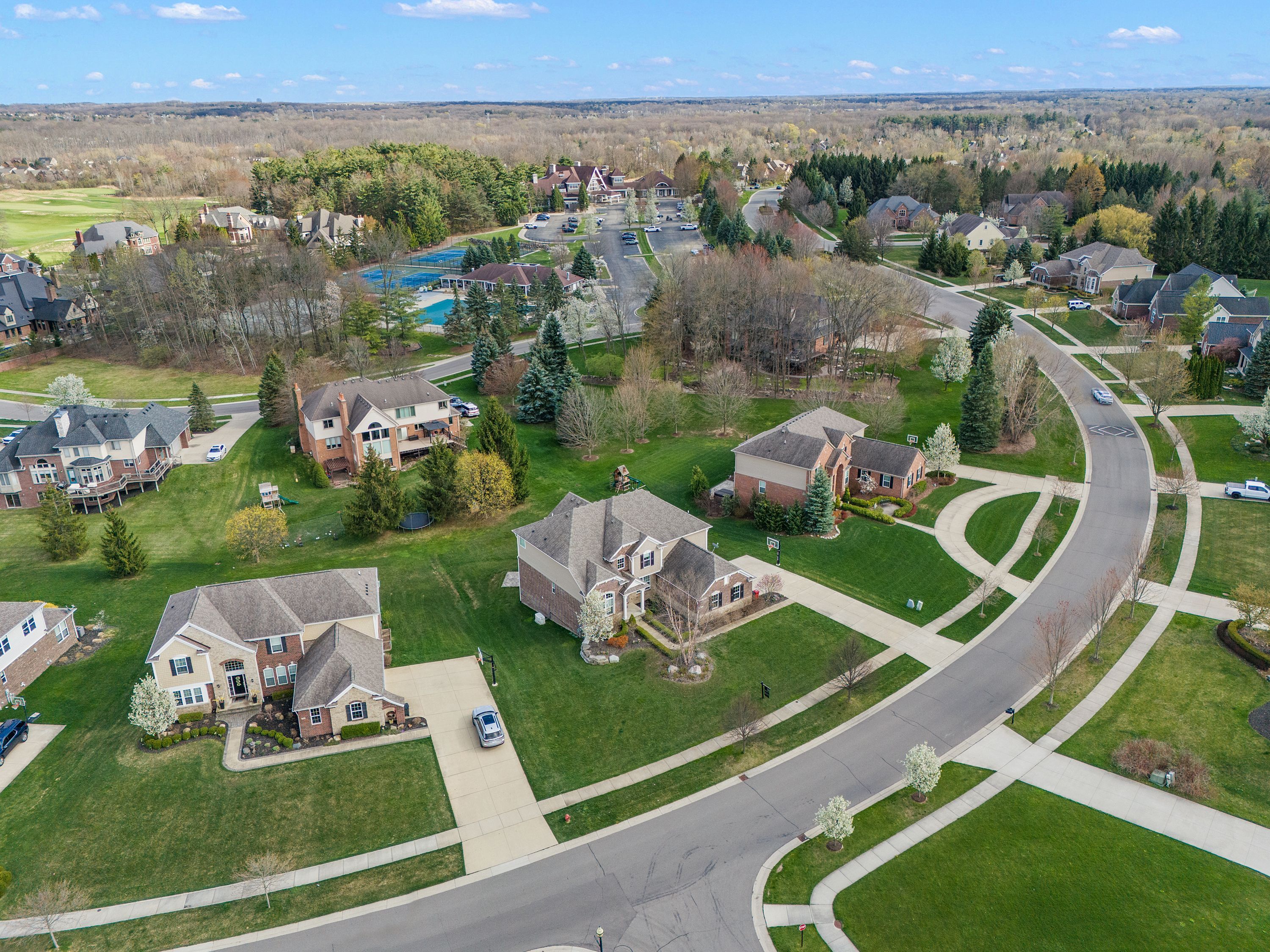 6921 OAKHURST RIDGE Road