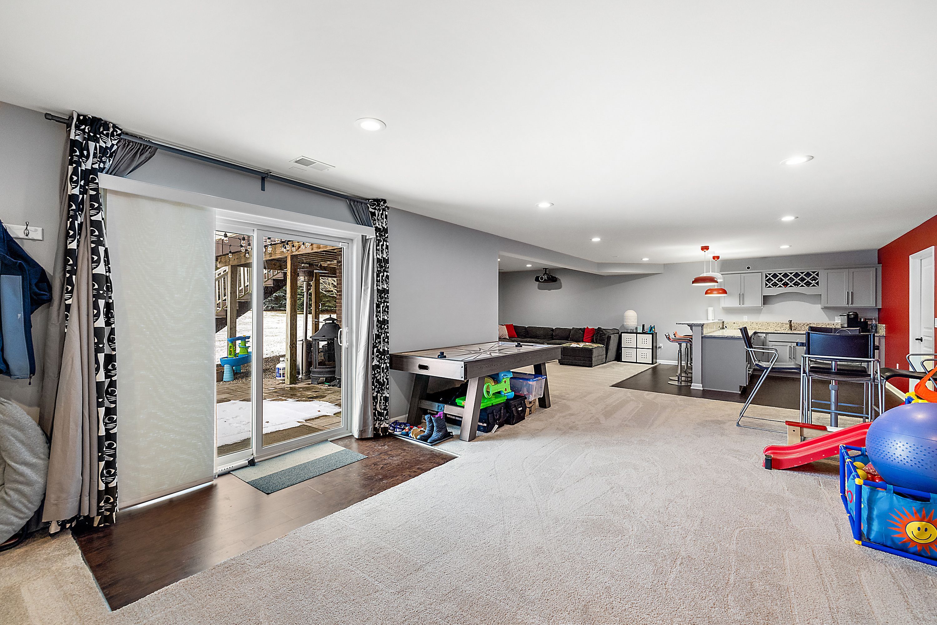 6921 OAKHURST RIDGE Road