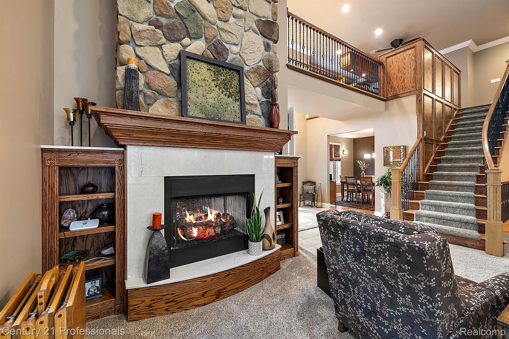 3318 CREEKVIEW Drive