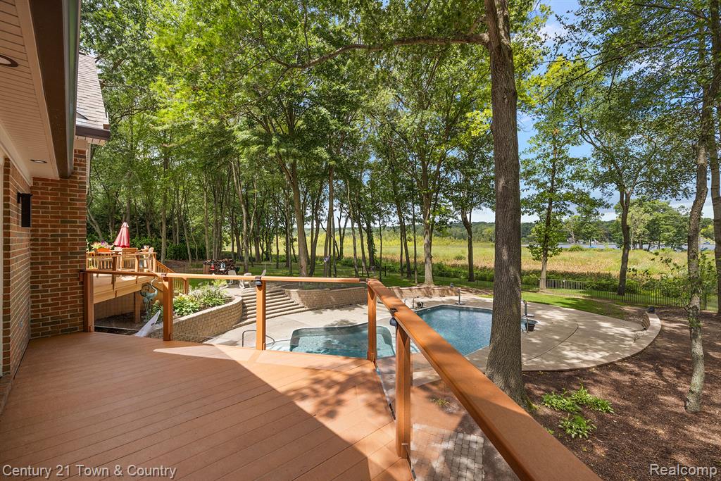 12120 SHAFFER Road