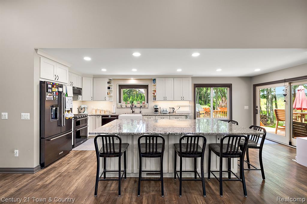 12120 SHAFFER Road