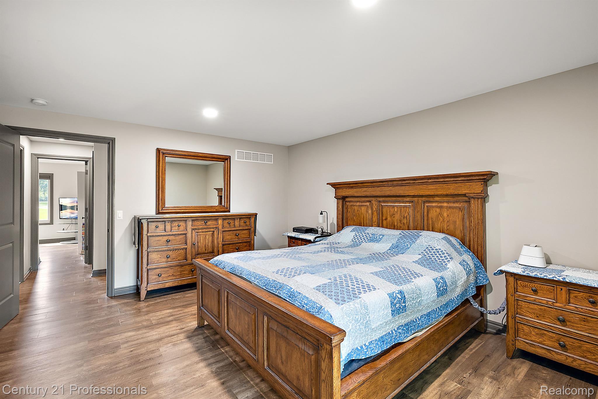 12120 SHAFFER Road