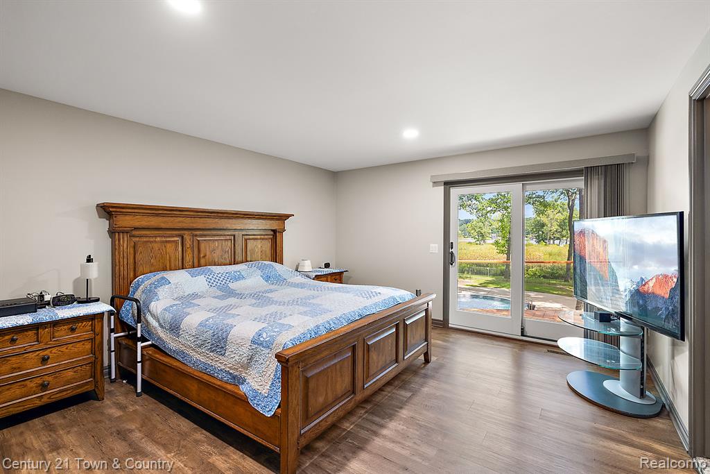 12120 SHAFFER Road