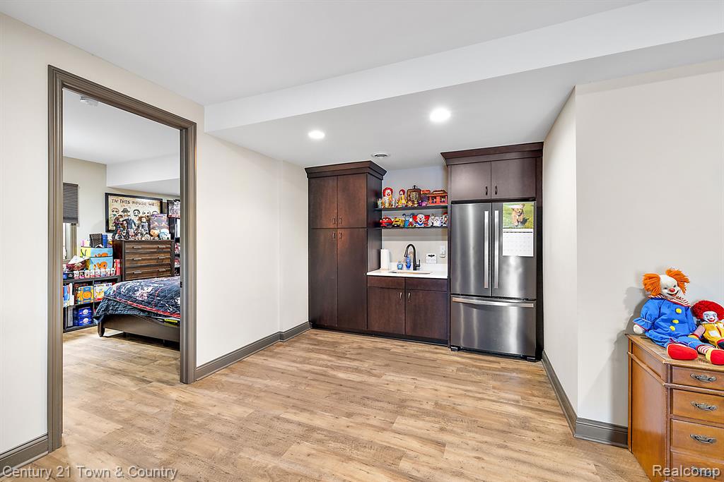 12120 SHAFFER Road