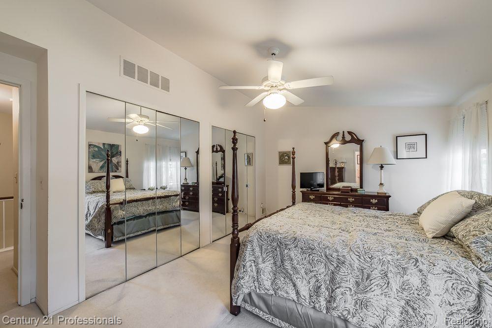 5395 BREEZE HILL