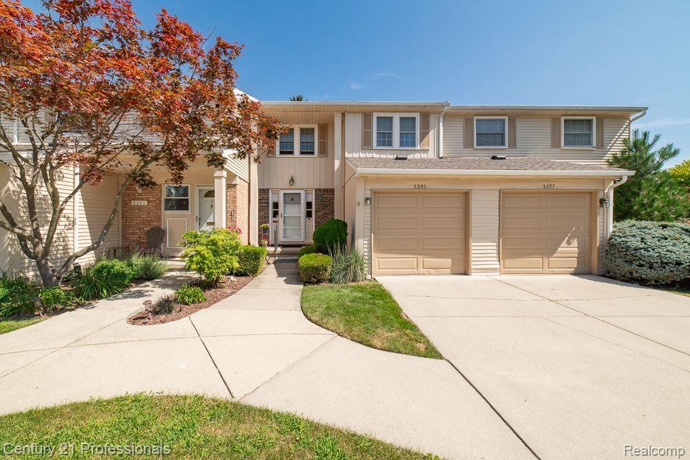 5395 BREEZE HILL