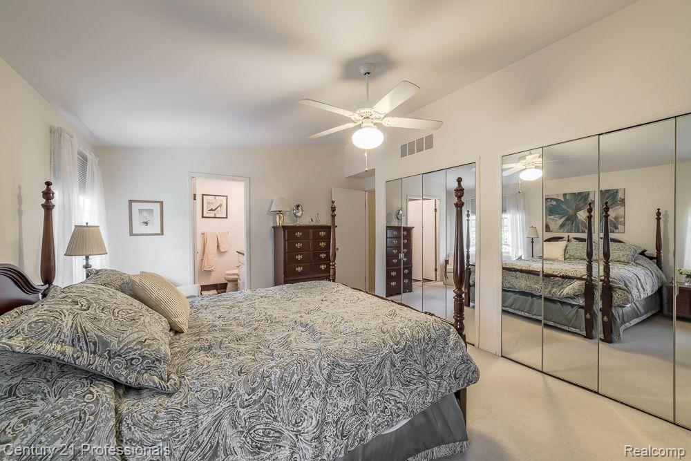 5395 BREEZE HILL