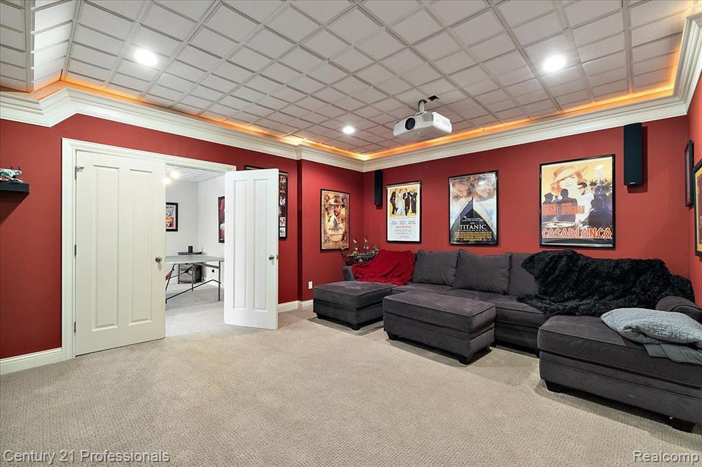 8309 HIGH MEADOW Trail