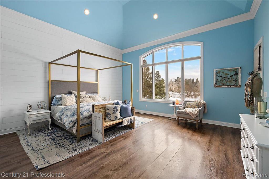 8309 HIGH MEADOW Trail