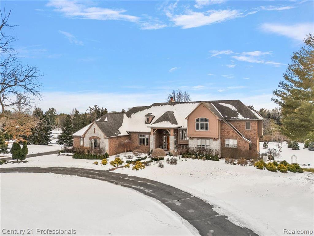 8309 HIGH MEADOW Trail