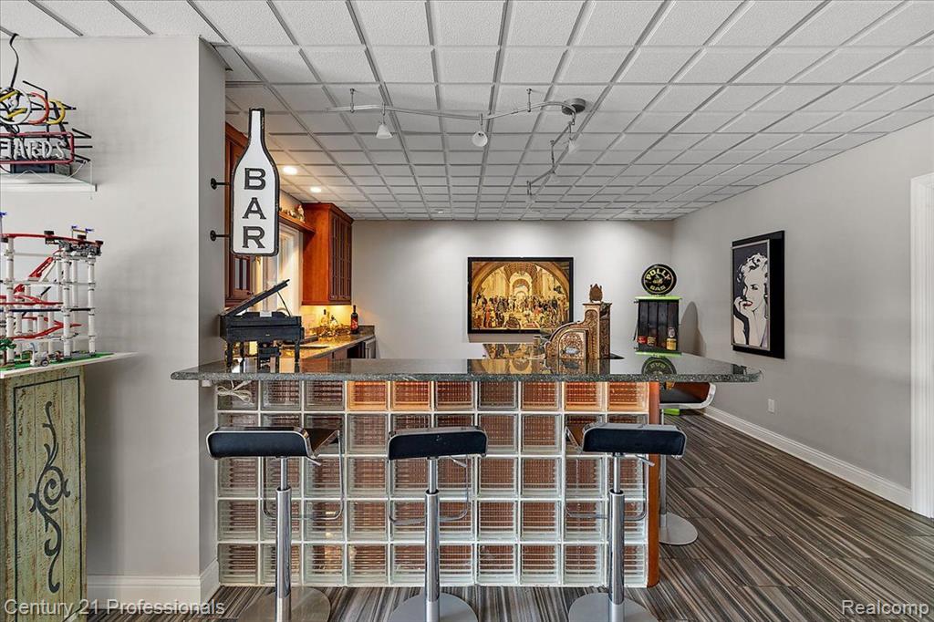 8309 HIGH MEADOW Trail