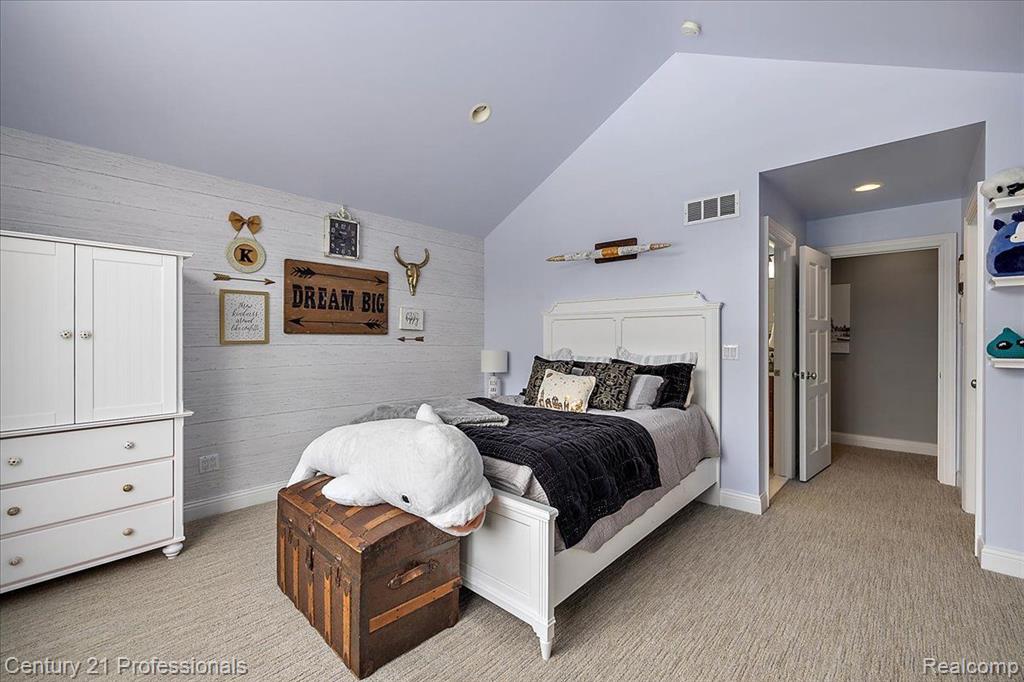 8309 HIGH MEADOW Trail