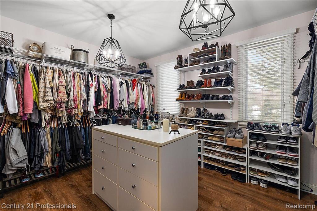 8309 HIGH MEADOW Trail