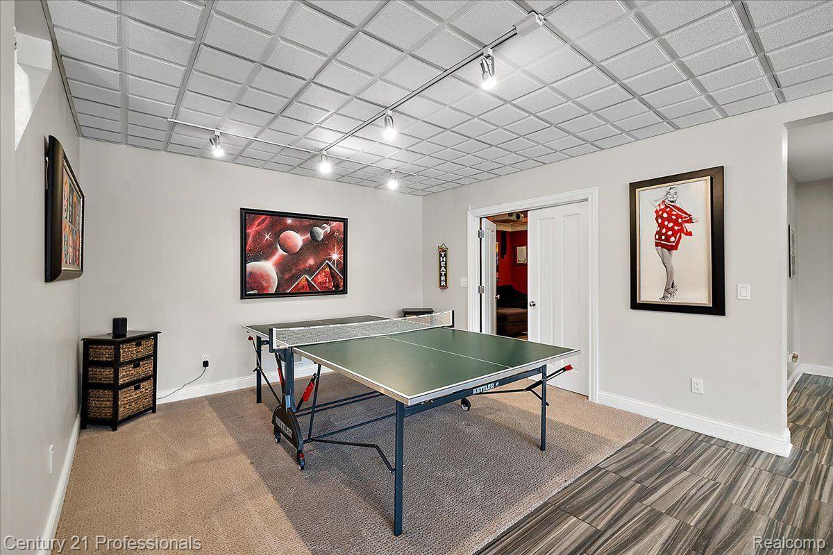 8309 HIGH MEADOW Trail