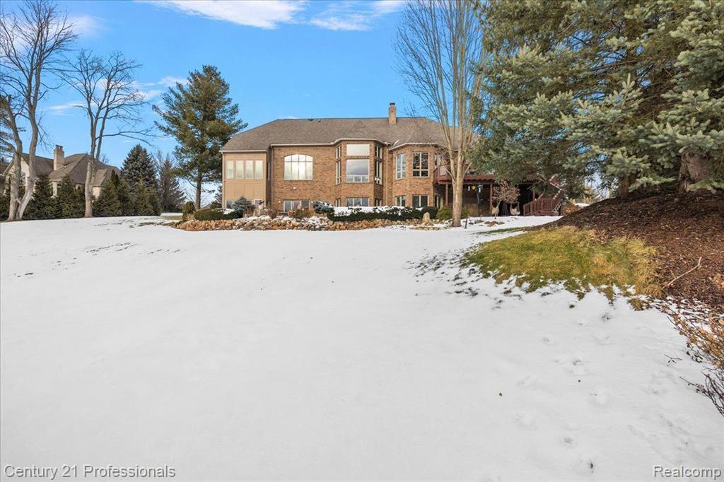 8309 HIGH MEADOW Trail