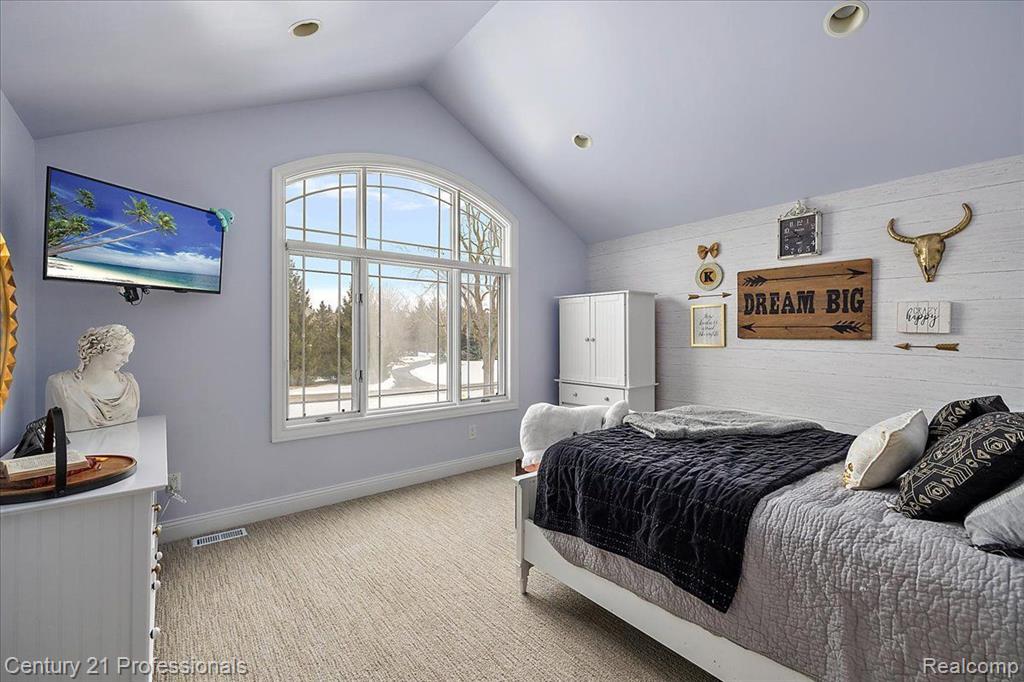 8309 HIGH MEADOW Trail