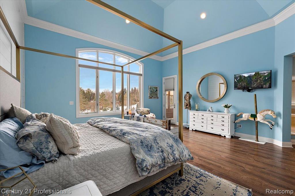 8309 HIGH MEADOW Trail