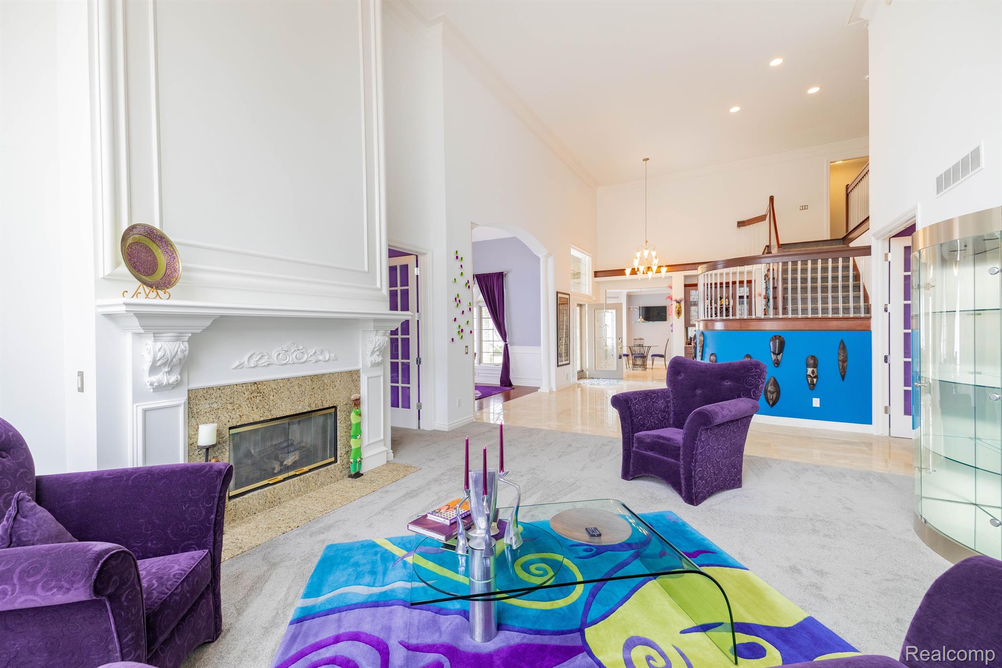 6458 ENCLAVE Drive