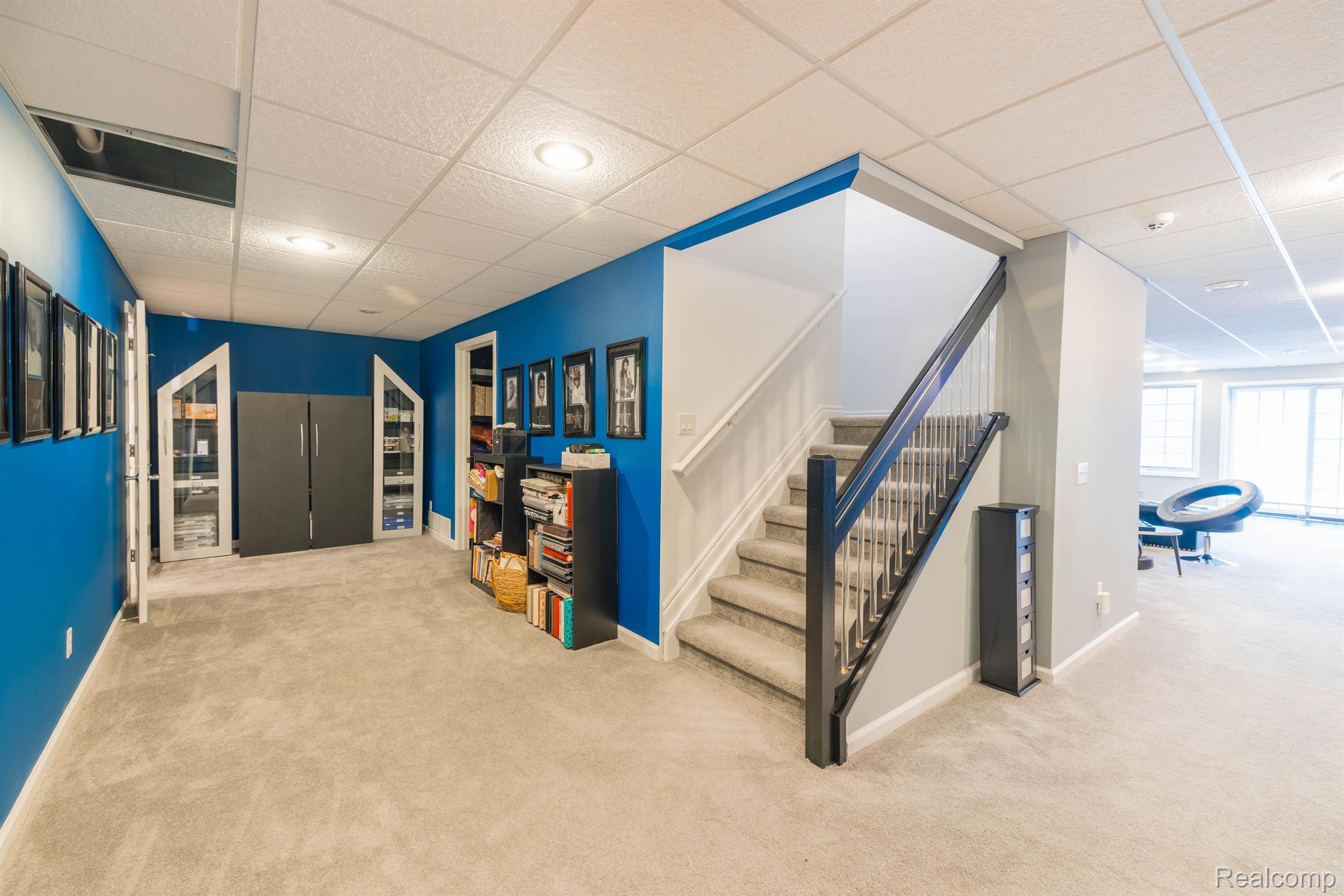 6458 ENCLAVE Drive